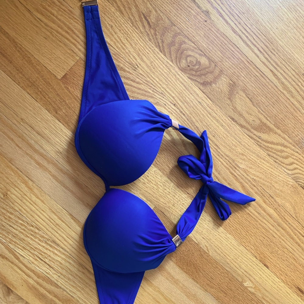 Victoria Secret Bikini top!